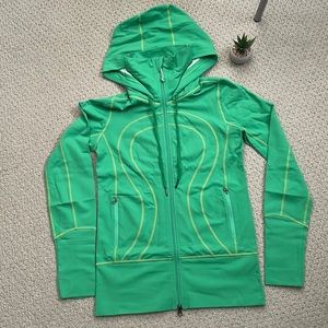 Lululemon stride jacket green 4